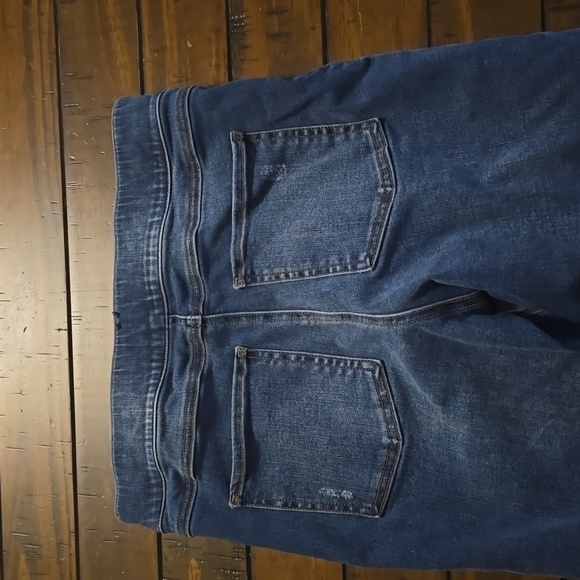 Spanx Distressed Skinny Jeans Size Medium - Picture 7 of 7